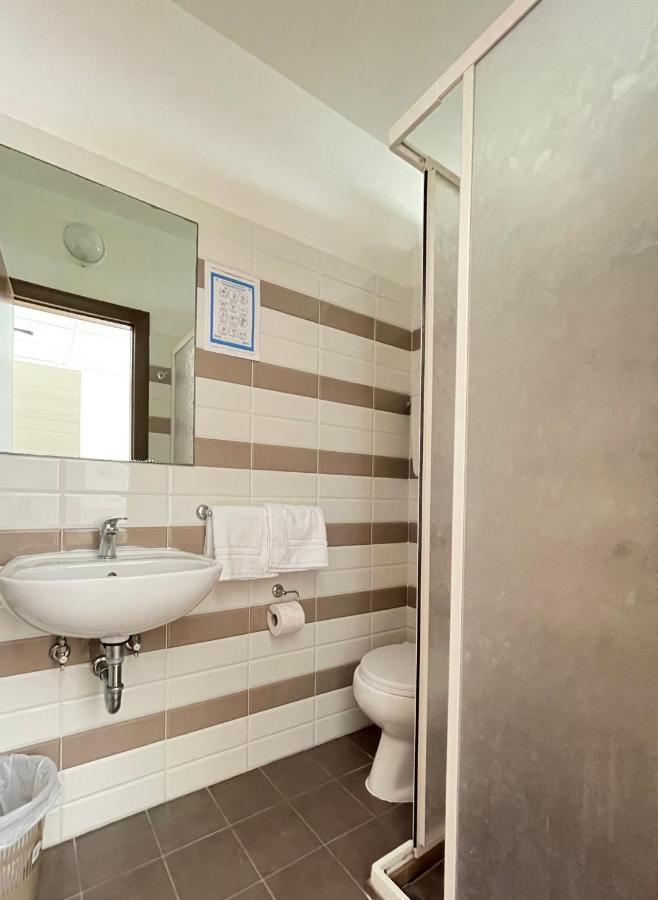 Hotel Orlov רימיני מראה חיצוני תמונה