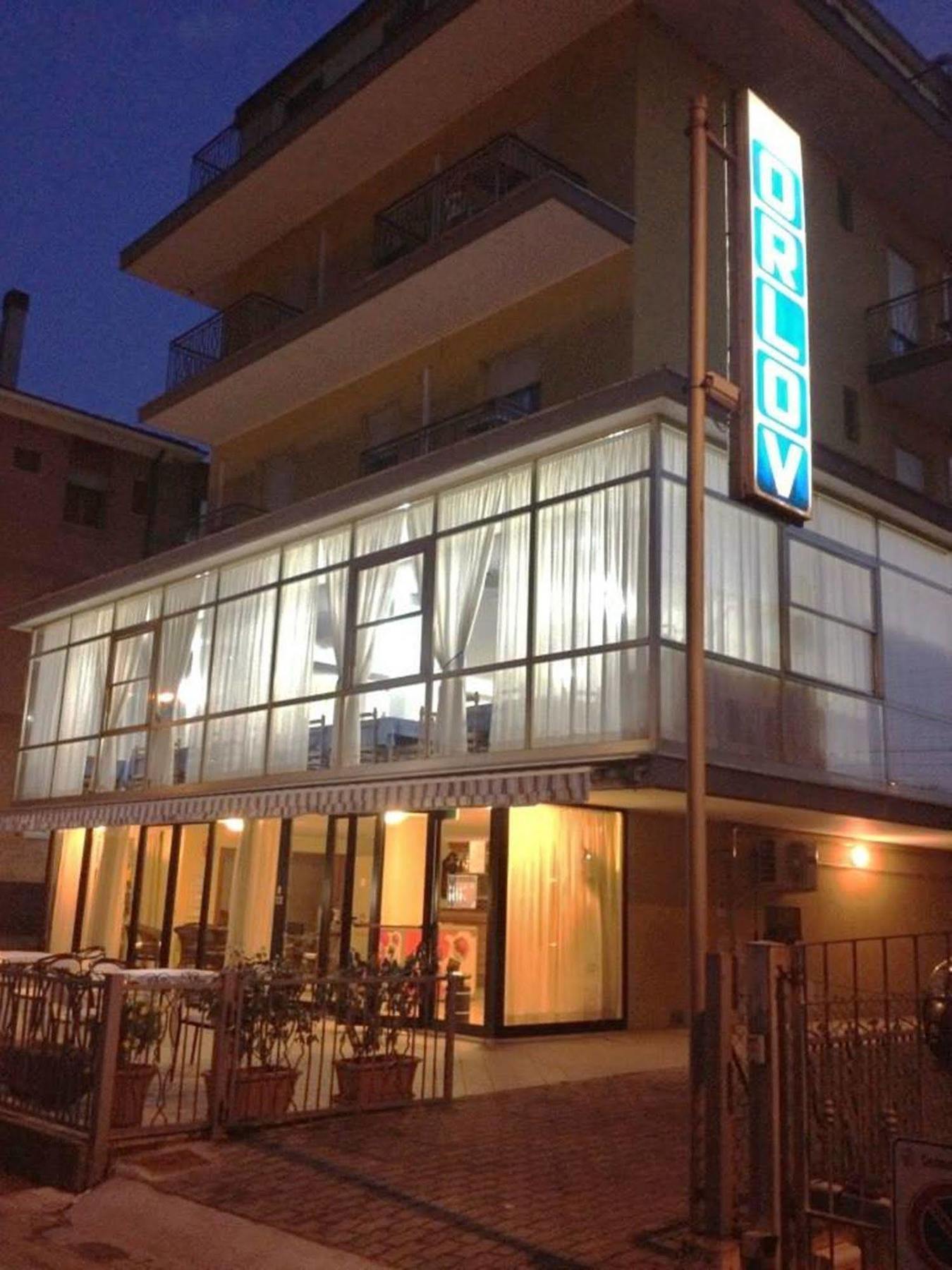 Hotel Orlov רימיני מראה חיצוני תמונה